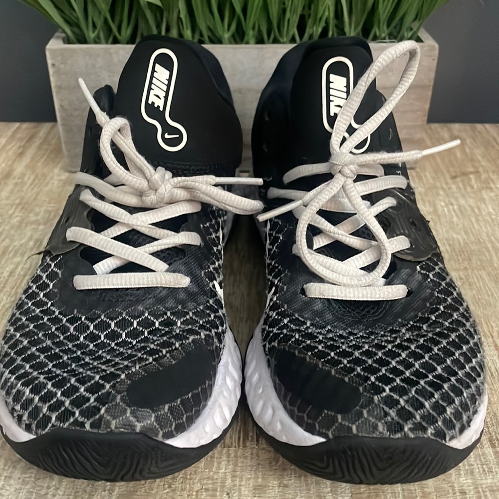 Nike renew